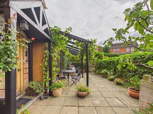 Patio- click for photo gallery